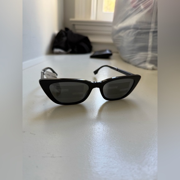 Fendi Black Rectangular Sunglasses - Picture 4 of 5
